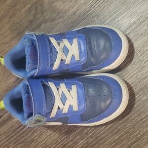 Nike Blueberry Sneakers